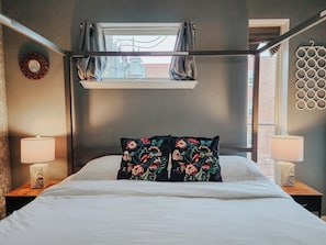 6 chambres, fer et planche à repasser, Wi-Fi gratuit, draps fournis