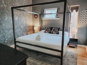 6 habitaciones, tabla de planchar con plancha y wifi gratis