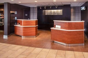 Lobby - A short drive away from the University of Delaware Botanic Gardens! Pets Allowed (Newark)