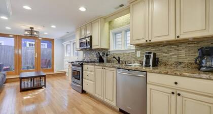 History & Charm Are Only Steps from Main Street and City Dock at Catch 22