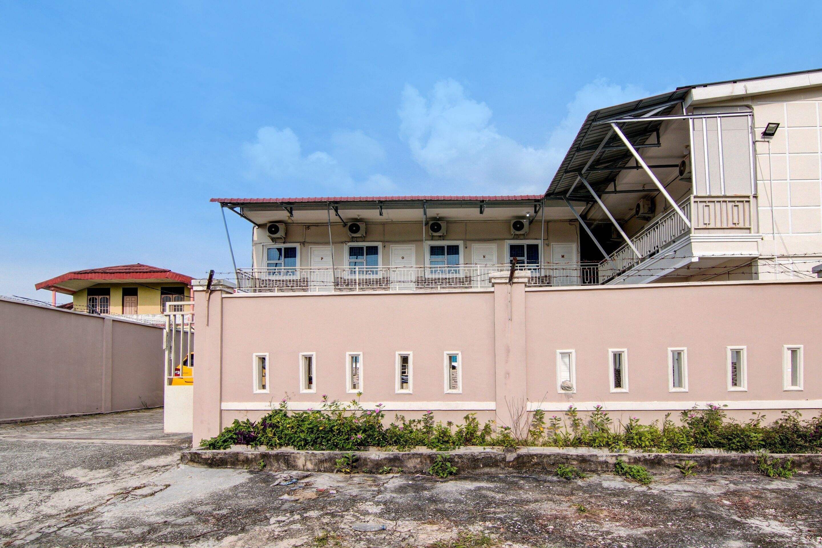 Photo - Hotel O Putri Homestay Syariah Near SPBU 14.282.694 (Air Hitam)