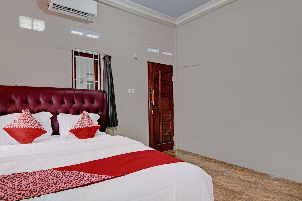 Habitación doble Deluxe | Escritorio, espacio para trabajar con laptop y ropa de cama