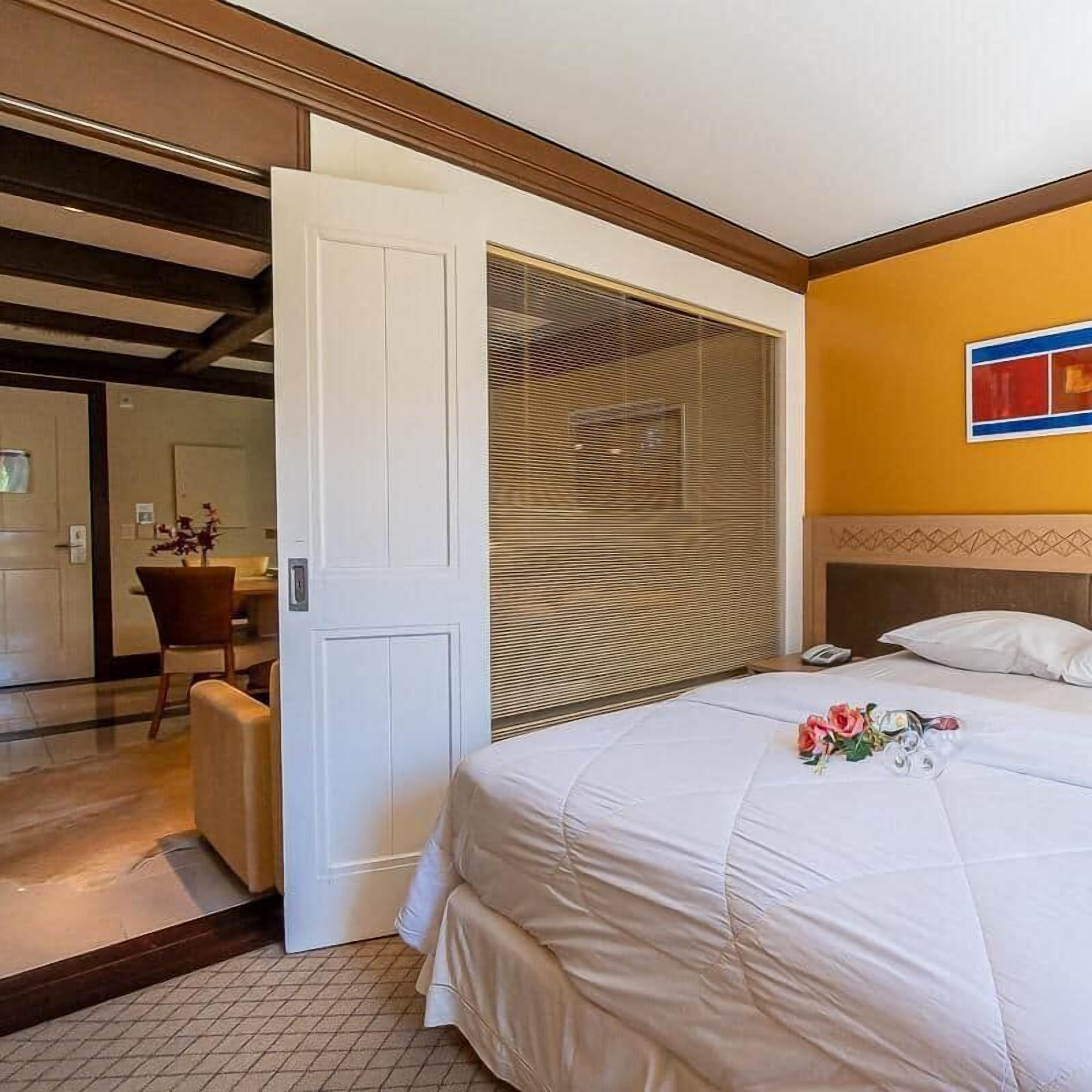 5 minutes from the theme park! apartment for families