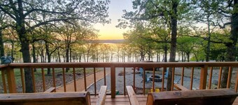 Bristow Blue- Lakefront with boat ramp access, dog friendly!