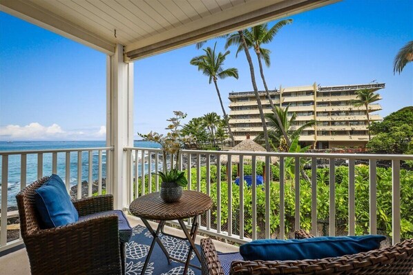 Property grounds - HKK 211 - Lagoon and Ocean view (Kailua Kona)