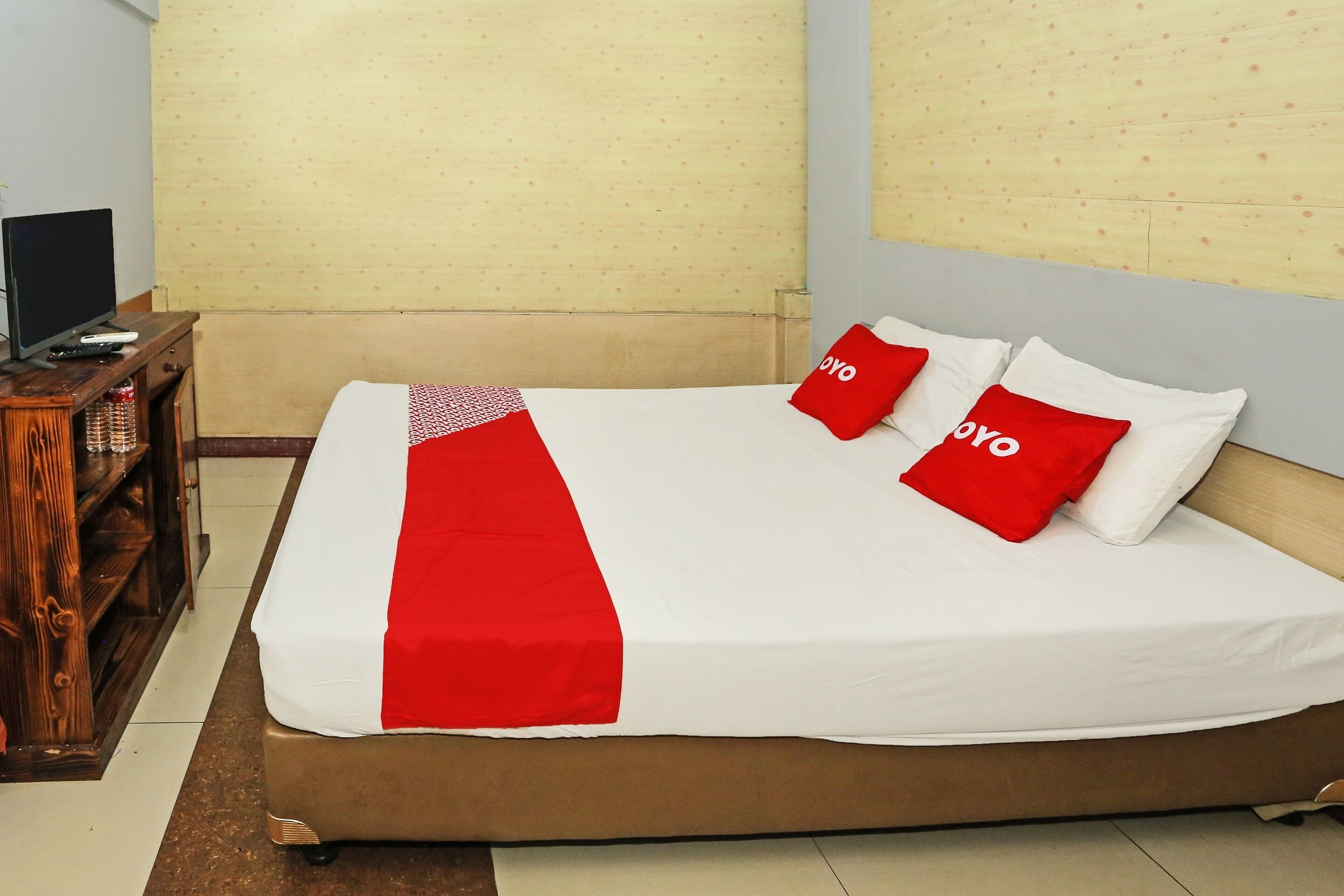 OYO 92470 Hotel Sahabat 2