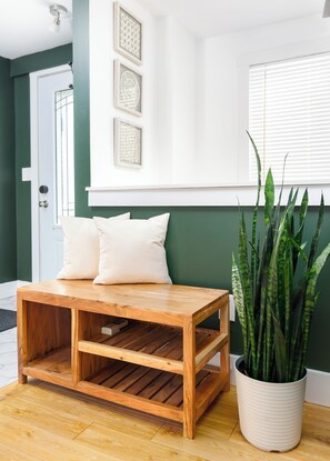 Interior - Partridge Hill | Consecon | 4 Bedrooms | Pool (Prince Edward)