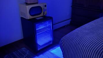 1 chambre, fer et planche Ă repasser, Wi-Fi, draps fournis