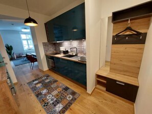 Kühlschrank, Ofen, Geschirrspüler, Toaster