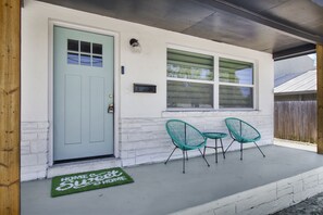 Exterior - 2BR Modern Home (Clearwater)
