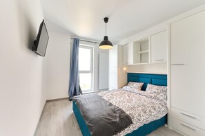 1 bedroom, WiFi, bed sheets - Apartment, distance from the beach 350 m (Mamaia-Sat)