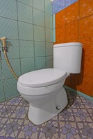 Double Room | Bathroom | Shower, towels