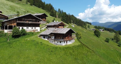 Traditionell Mountain Chalet