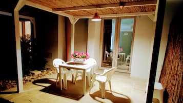 Deluxe-Zimmer | Terrasse/Patio