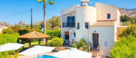 Villa | 3 bedrooms, soundproofing