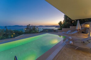 2 bedrooms - Villa Sunrise in Nisaki (Corfu)