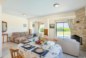 Villa | 9 bedrooms - Blue Bay Villas Collection (Polis)