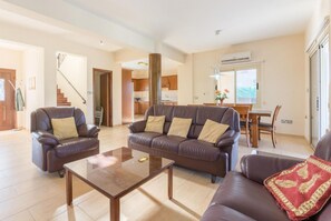 Villa | 8 camere