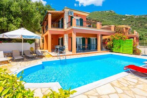 6 bedrooms - Nissaki Villas Collection (Corfu)