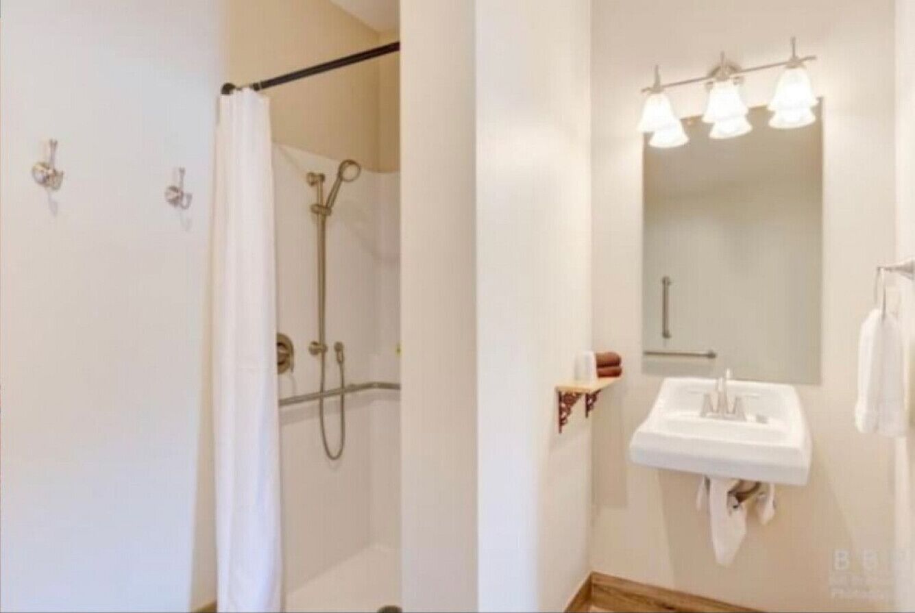 Sisters Bunkhouse - Horseshoe #1