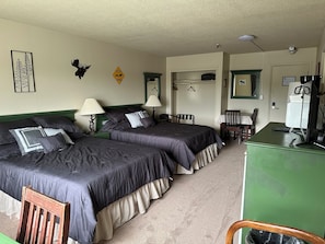 Chambre Double | Bureau, Wi-Fi gratuit, draps fournis