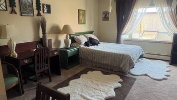 Single Room | Desk, free WiFi, bed sheets