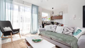 House, 2 Bedrooms, Fireplace | 2 bedrooms, bed sheets