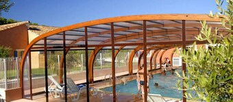 10min from the beach - F3 apartment with garden and swimming pool