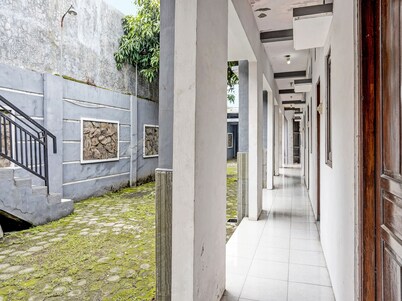 Hotel O Fun Guesthouse Syariah