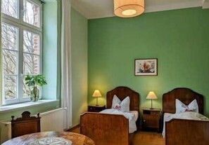 15 camere, Wi-Fi