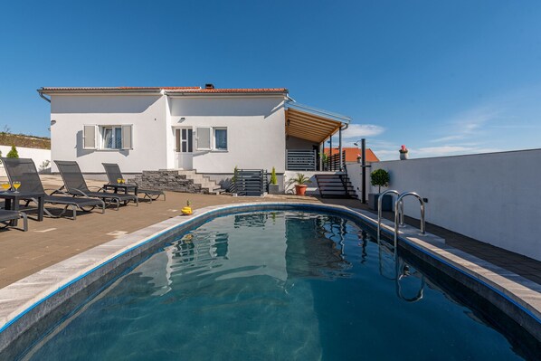 Pool - Villa Sea Pearl (Jasenice)