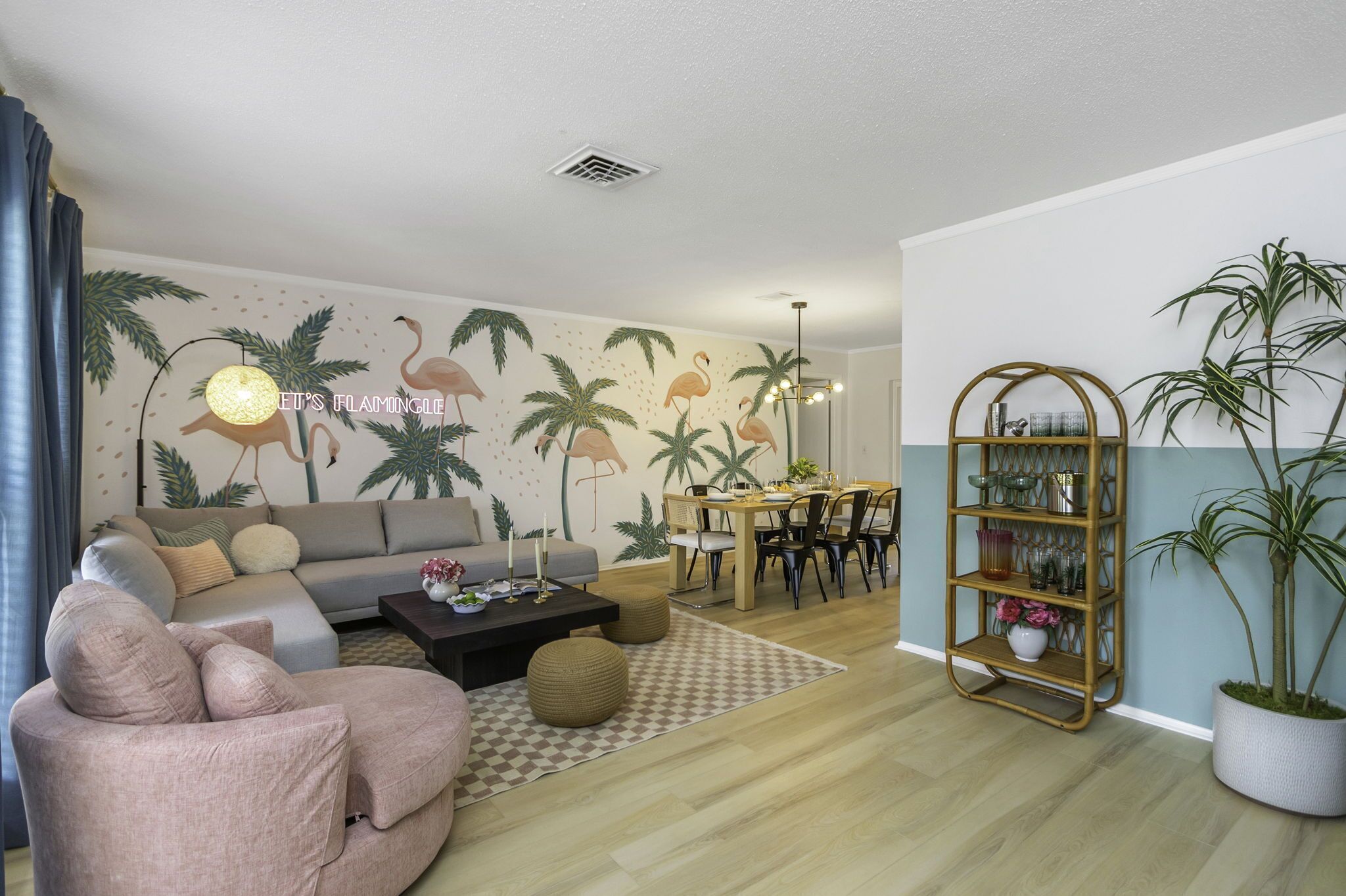 Bowling, Heated Pool, Hot Tub | The Flamingo Oasis