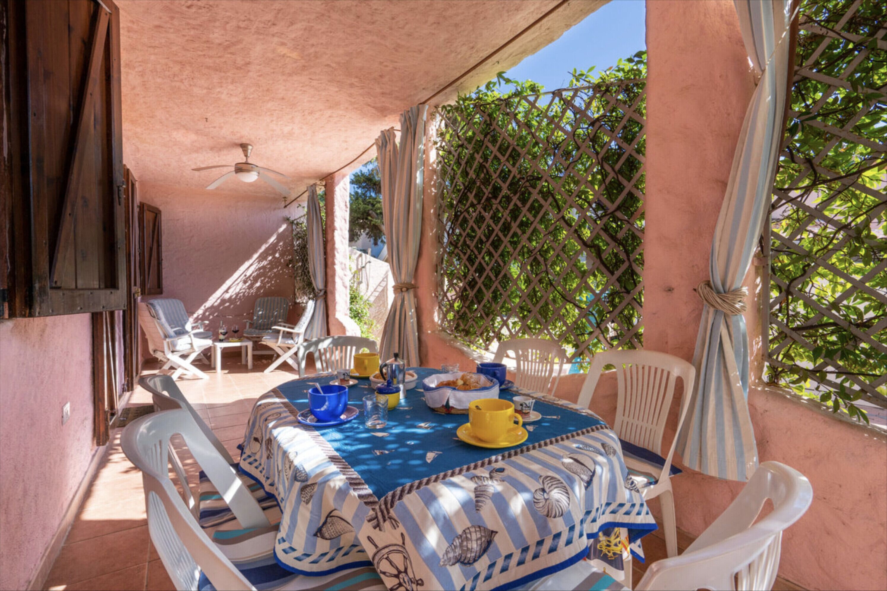 Holiday Home 'Casa Dell'ammiraglio' with Private Terrace, Wi-Fi and Air Conditioning