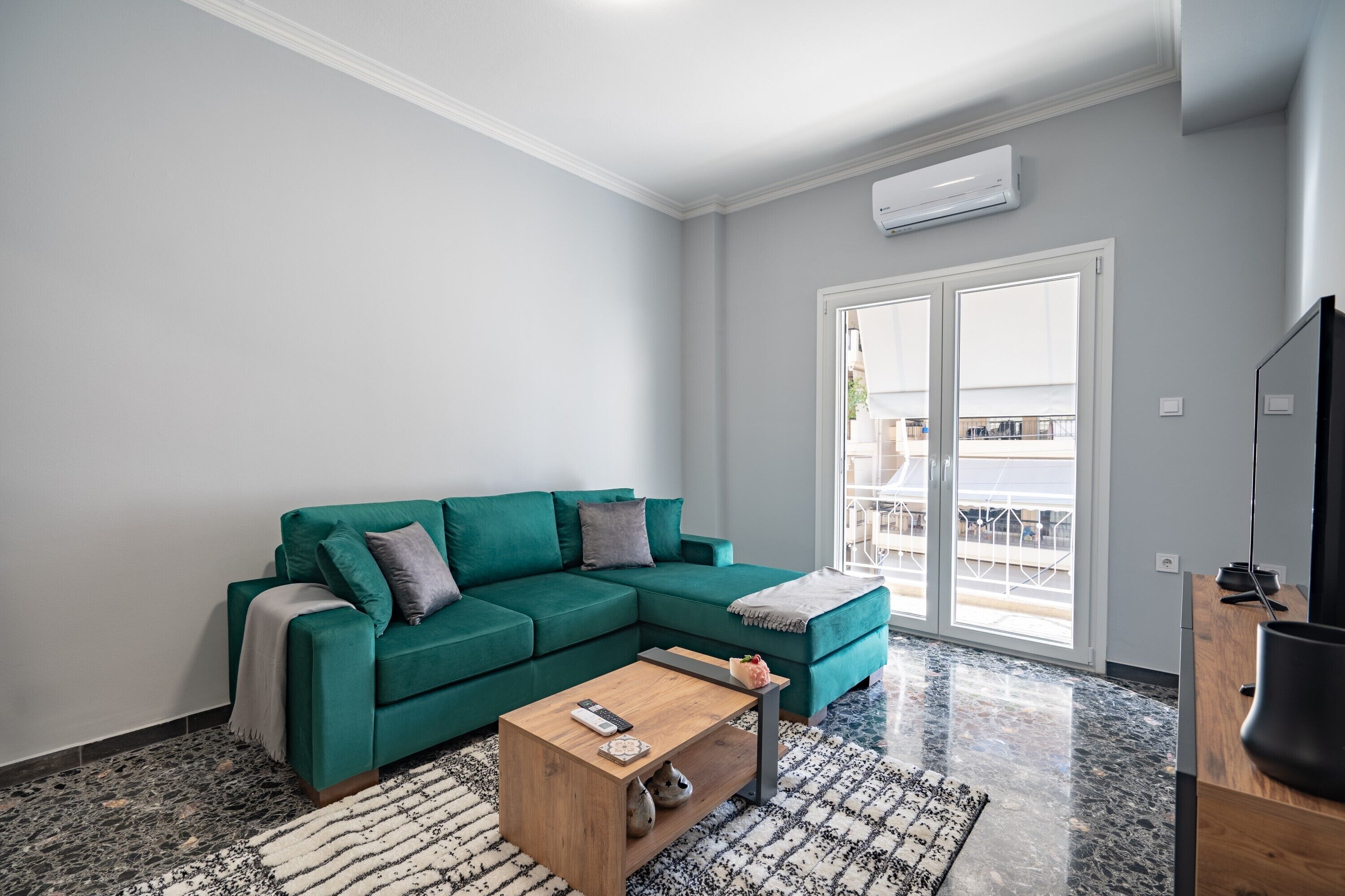 Petralona 2 bedrooms 4 persons apartment by MPS