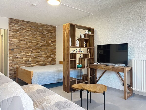 1 bedroom