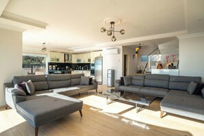 Property amenity - 5 Star Villa With First Class Amenities, Kalkan Villa 1055 (Kas)