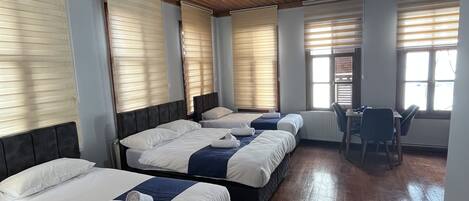 Egyptian cotton sheets, premium bedding, soundproofing, free WiFi