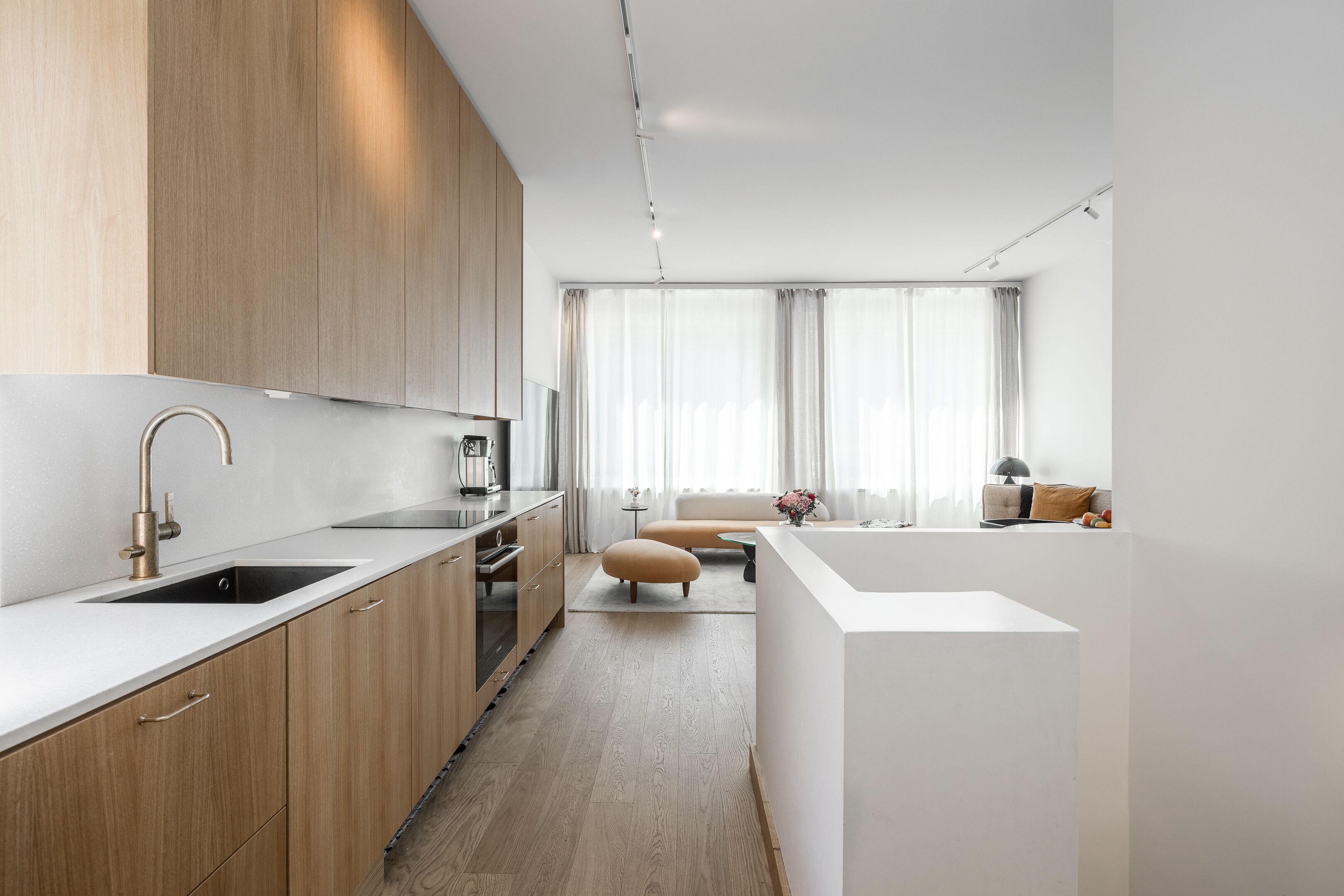 Premium bedding, individually decorated, individually furnished, desk