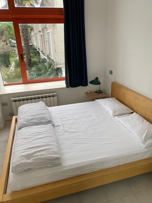 2 Schlafzimmer, Reisekinderbett, kostenloses WLAN
