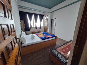 Deluxe Double Room | Free WiFi - Great Eastern Valley Residency (Gangtok)