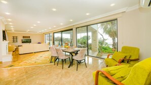 Dining - Ultimate Beachfront Villa Villa, Kalkan Villa 1003 (Kas)