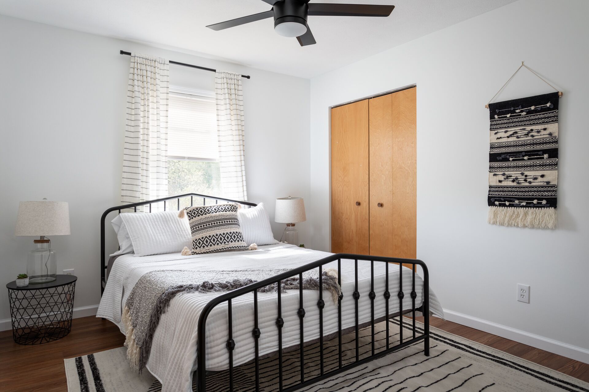 Wintergreen Retreat | Beach | Fire Pit | AC | Garden | Playset |