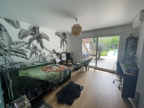 3 bedrooms, desk, WiFi - Maison Avec Piscine 15 min de Paris et 30 min de Disney (Le Perreux-sur-Marne)