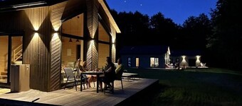 Cozy Holiday Houses on the lake shore ,,Pliažo Klubas"