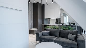 Design Studio | Hypo-allergenic bedding, iron/ironing board, free WiFi, bed sheets