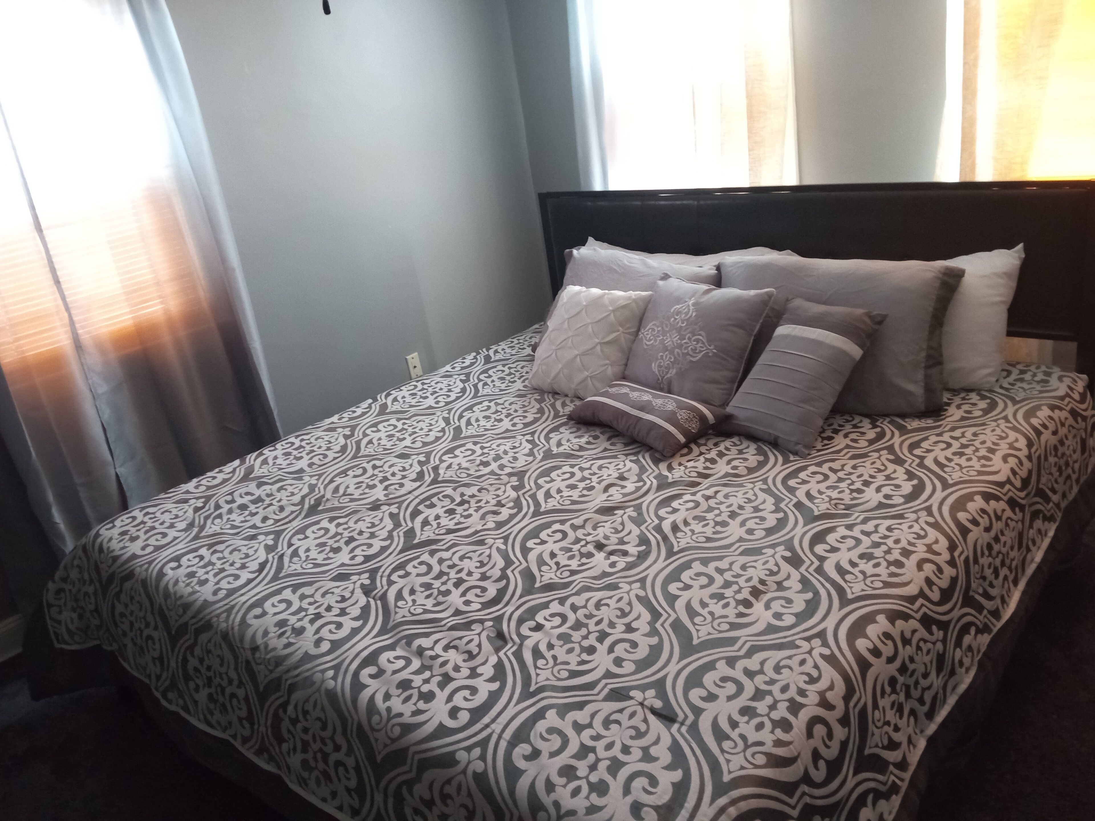 2 Schlafzimmer, Bügeleisen/Bügelbrett, WLAN, Bettwäsche