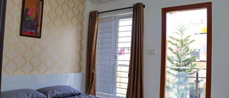 2 bedrooms, WiFi, bed sheets