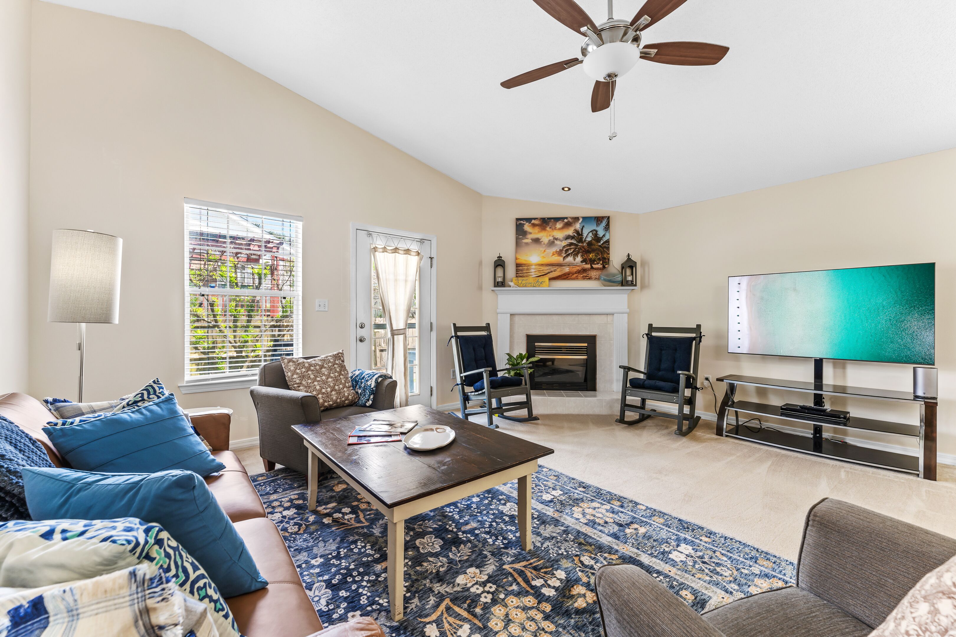 Private Home with Beach & Pool Access! Free Activities Included.Sugar White Sand