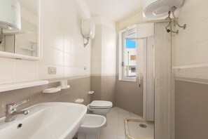 Bathroom - 3262 Il Fortino by Barbarhouse (Otranto)