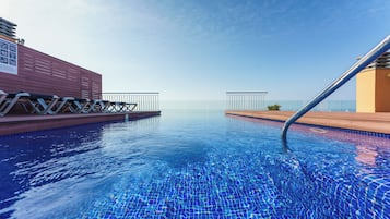 Infinity-Pool